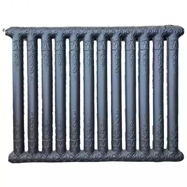 Radiateur en fonte décoré motifs Lys N°423