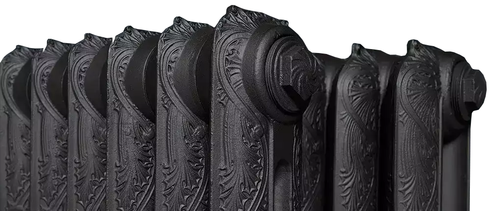 Radiateur en fonte rénové avec sous-couche anthracite mat